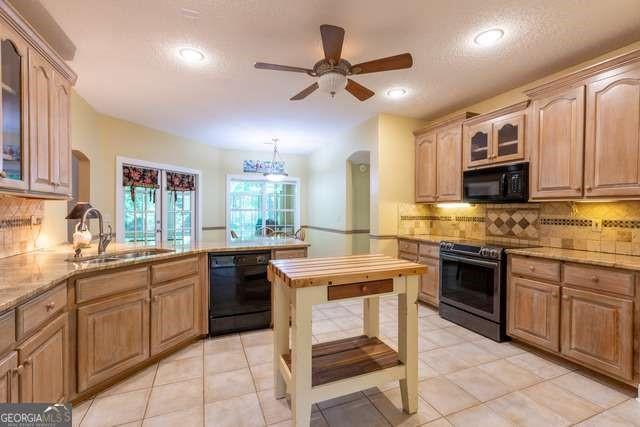 206 Enclave Lane Newnan, GA 30263 - Photo 11 of 31