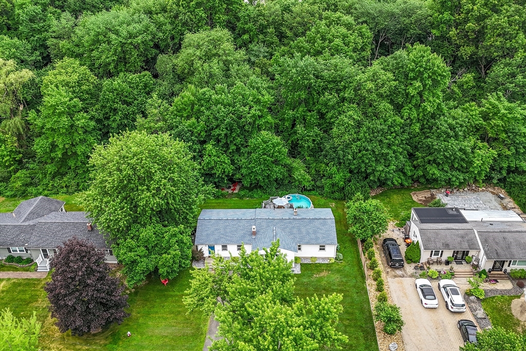 51 Westbrook Road South Hadley, MA 01075 - Photo 2 of 26