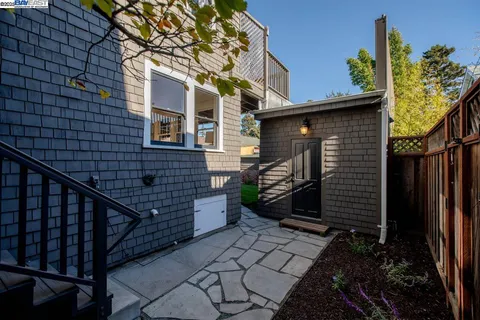 $1,395,000 | 1238 Versailles Avenue, Alameda, CA 94501