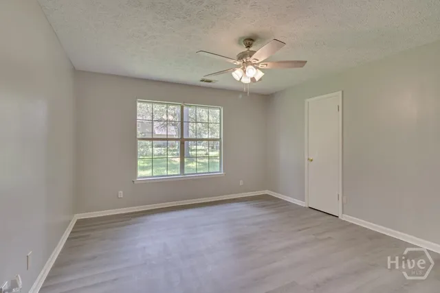 $2,250 | 85 Eagle Nest Lane, Richmond Hill, GA 31324