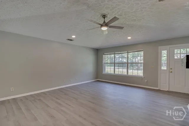 $2,250 | 85 Eagle Nest Lane, Richmond Hill, GA 31324