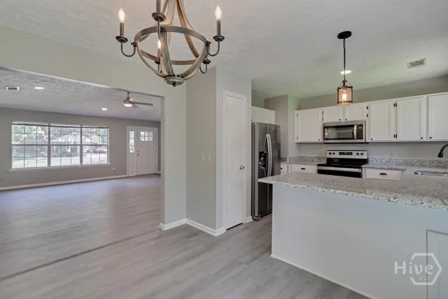 $2,250 | 85 Eagle Nest Lane, Richmond Hill, GA 31324