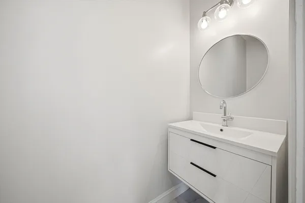 $5,700 | 9 Logan Avenue, Unit 9, Medford, MA 02155