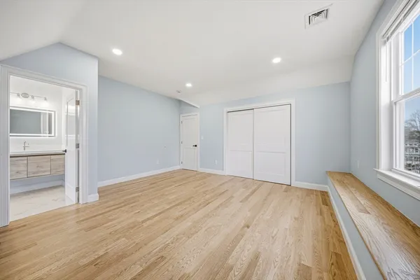 $5,700 | 9 Logan Avenue, Unit 9, Medford, MA 02155