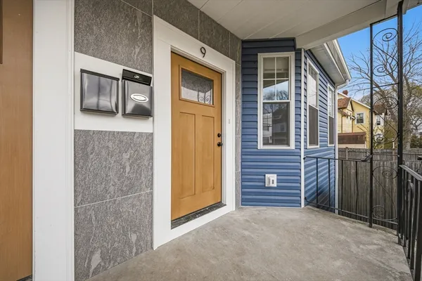 $5,700 | 9 Logan Avenue, Unit 9, Medford, MA 02155