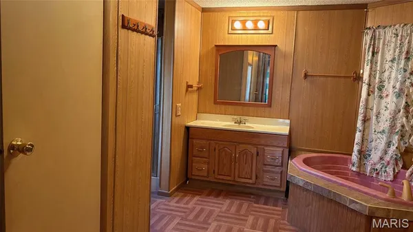 $94,500 | 2954 Cardinals Lane, Chester, IL 62233