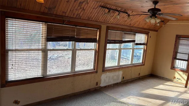 $94,500 | 2954 Cardinals Lane, Chester, IL 62233