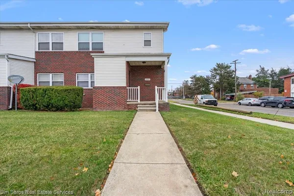 $194,799 | 3399 Ewald Circle, Detroit, MI 48238