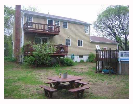 139 Second Point Road Warwick, RI 02889 - Photo 6 of 7 Exterior Back.
