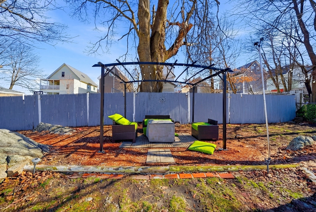 12 Eade Street Lynn, MA 01902 - Photo 25 of 29