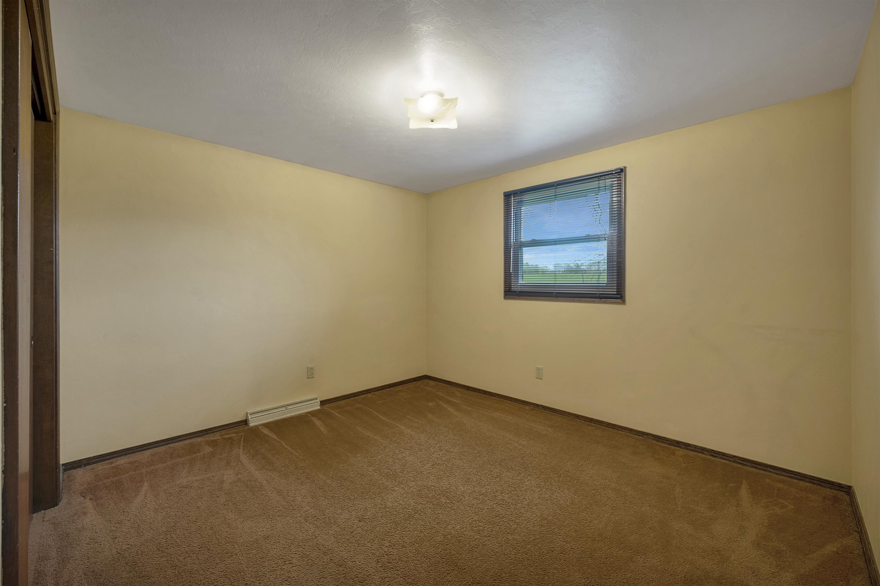 2205 School Road De Pere, WI 54115 - Photo 18 of 48