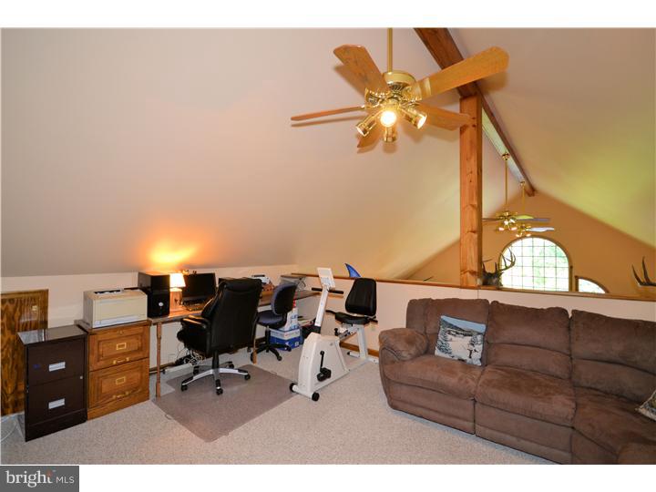 1008 North Ridge Road Perkasie, PA 18944 - Photo 20 of 25 Office / Study
