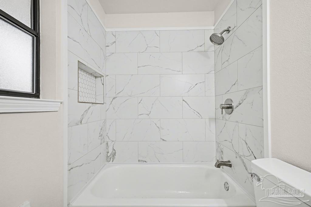 4373 Cecelia Court Pace, FL 32571 - Photo 23 of 44