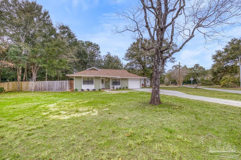 4373 Cecelia Court Pace, FL 32571 - Photo 36 of 44