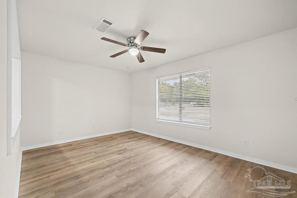 4373 Cecelia Court Pace, FL 32571 - Photo 10 of 44