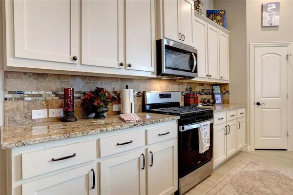 $2,500 | 207 Michael Drive, Princeton, TX 75407