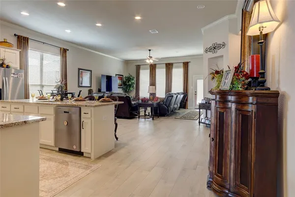 $2,500 | 207 Michael Drive, Princeton, TX 75407