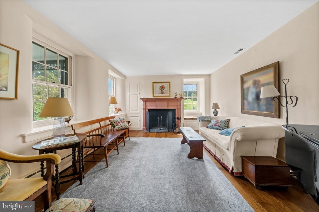 818 Burrows Run Road Chadds Ford, PA 19317 - Photo 10 of 106