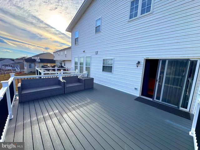 $899,900 | 14717 Exbury Lane, Laurel, MD 20707