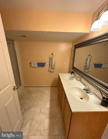 $899,900 | 14717 Exbury Lane, Laurel, MD 20707