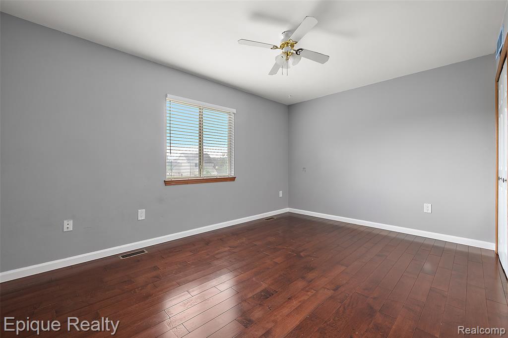 22480 Streamside Drive Macomb, MI 48044 - Photo 61 of 68 Gallery Image 61
