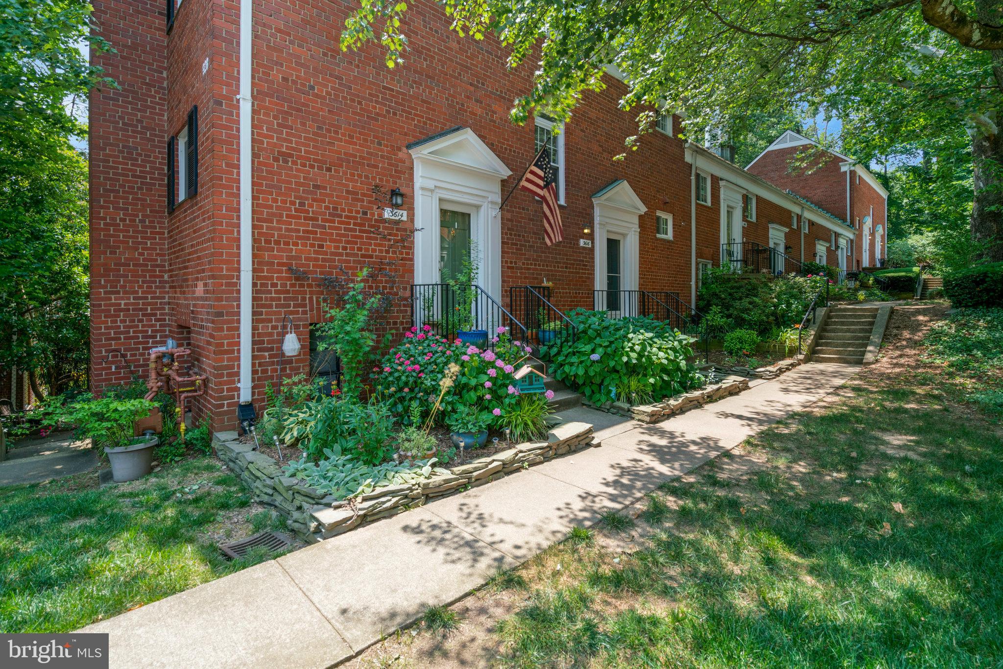 3614 Gunston Road Alexandria, VA 22302 - Photo 5 of 28