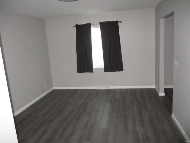 $489,000 | 24160 Highway 23, South Bend, IN 46614