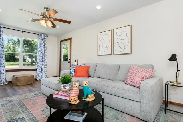 $494,000 | 901 Bell Street, Fredericksburg, TX 78624