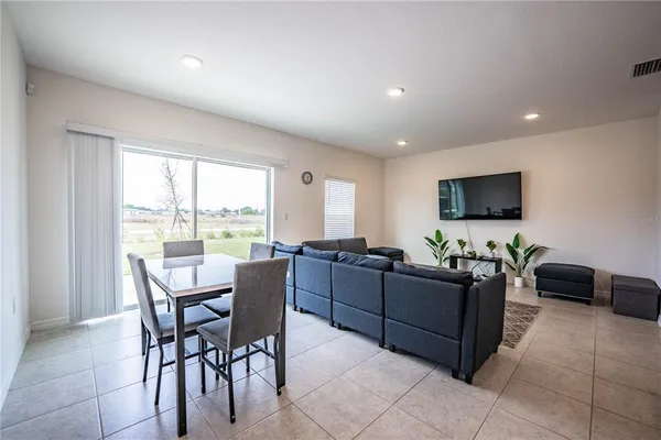 $2,050 | 3883 Academia Avenue, Lakeland, FL 33803