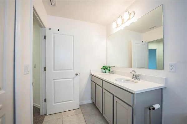 $2,050 | 3883 Academia Avenue, Lakeland, FL 33803