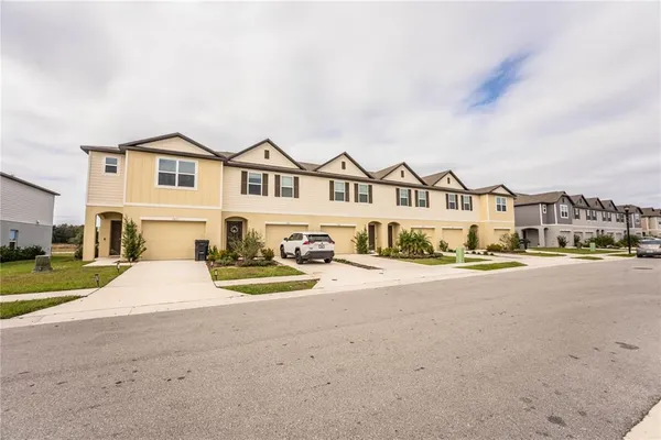 $2,050 | 3883 Academia Avenue, Lakeland, FL 33803