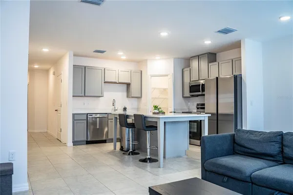 $2,050 | 3883 Academia Avenue, Lakeland, FL 33803