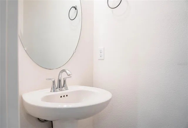 $2,200 | 3883 Academia Avenue, Lakeland, FL 33803