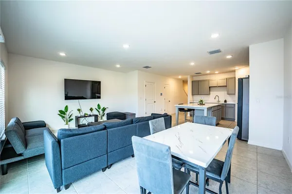 $2,050 | 3883 Academia Avenue, Lakeland, FL 33803