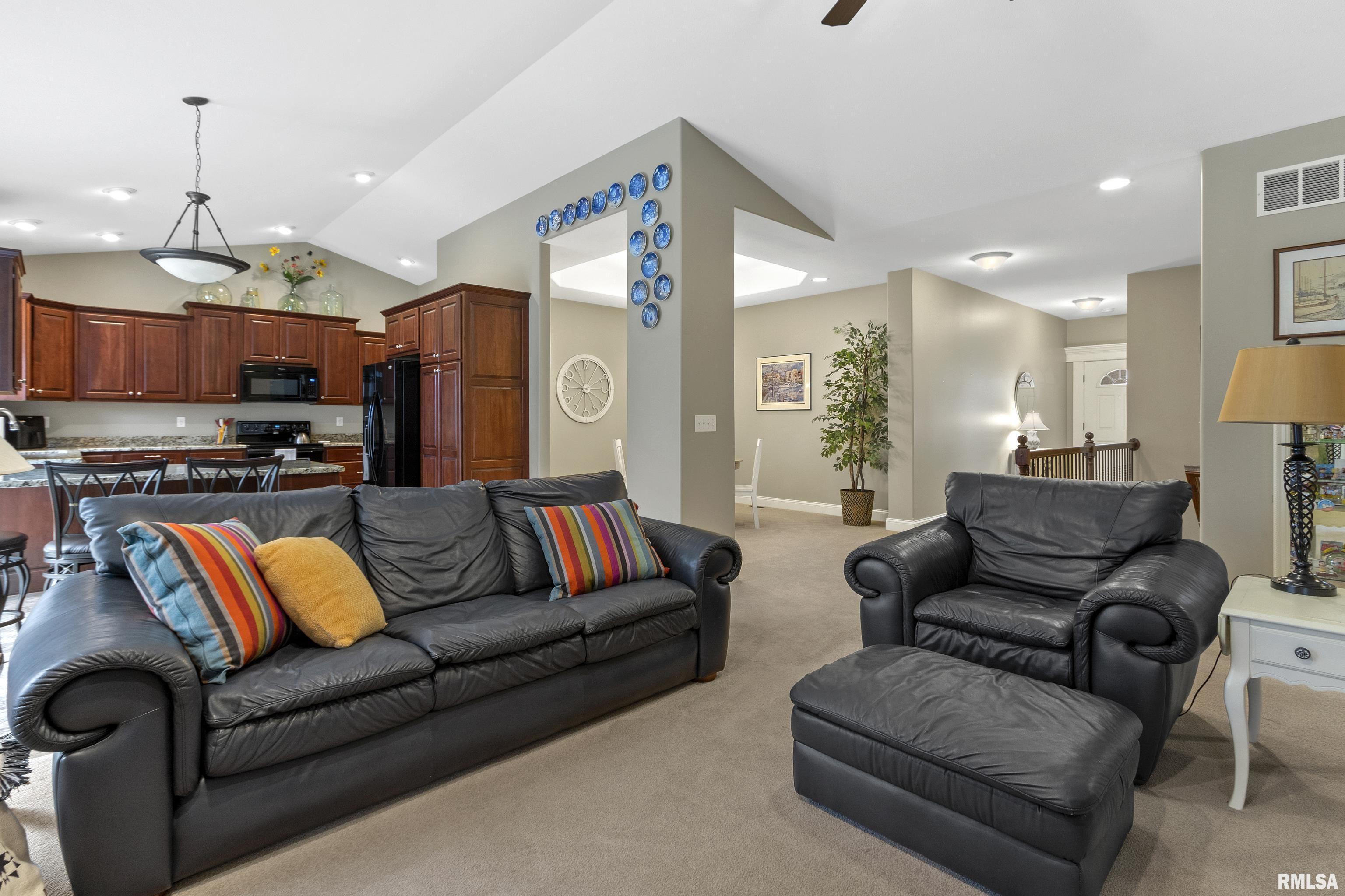 11016 North Tuscany Ridge Court Dunlap, IL 61525 - Photo 6 of 52 Gallery Image 6