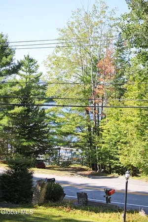 $689,000 | 454 East Shore Drive, Horicon, NY 12808