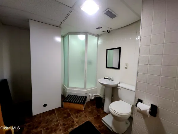 $689,000 | 454 East Shore Drive, Horicon, NY 12808