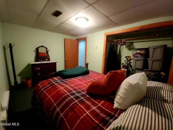 $689,000 | 454 East Shore Drive, Horicon, NY 12808