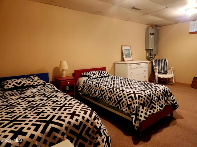 $689,000 | 454 East Shore Drive, Horicon, NY 12808