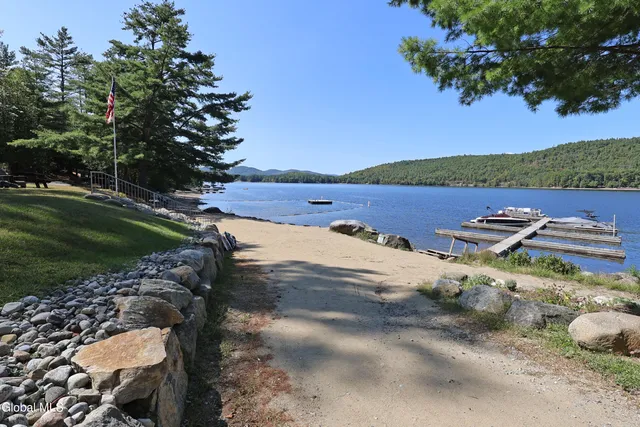 $689,000 | 454 East Shore Drive, Horicon, NY 12808