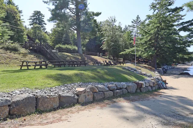 $689,000 | 454 East Shore Drive, Horicon, NY 12808