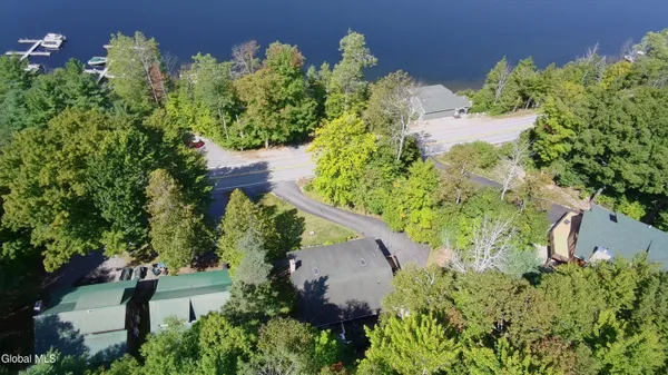 $689,000 | 454 East Shore Drive, Horicon, NY 12808