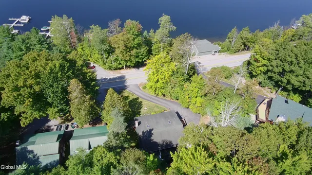 $689,000 | 454 East Shore Drive, Horicon, NY 12808