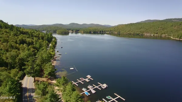 $689,000 | 454 East Shore Drive, Horicon, NY 12808