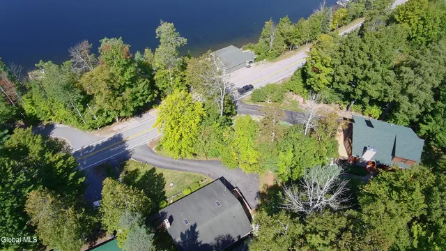 $689,000 | 454 East Shore Drive, Horicon, NY 12808