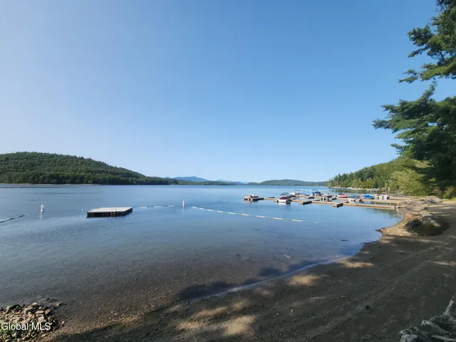 $689,000 | 454 East Shore Drive, Horicon, NY 12808