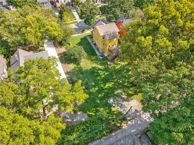 $68,000 | 4112 Holmes Street, Kansas City, MO 64110