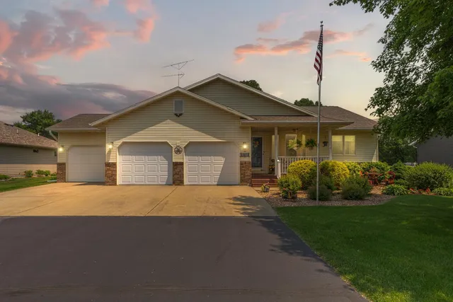 $489,900 | 4820 Echo Court, Faribault, MN 55021