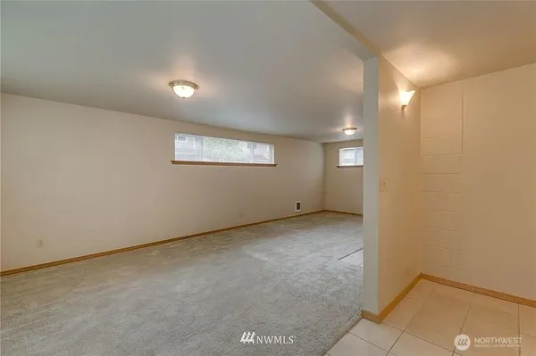 $1,990 | 20417 26th Avenue West, Lynnwood, WA 98036