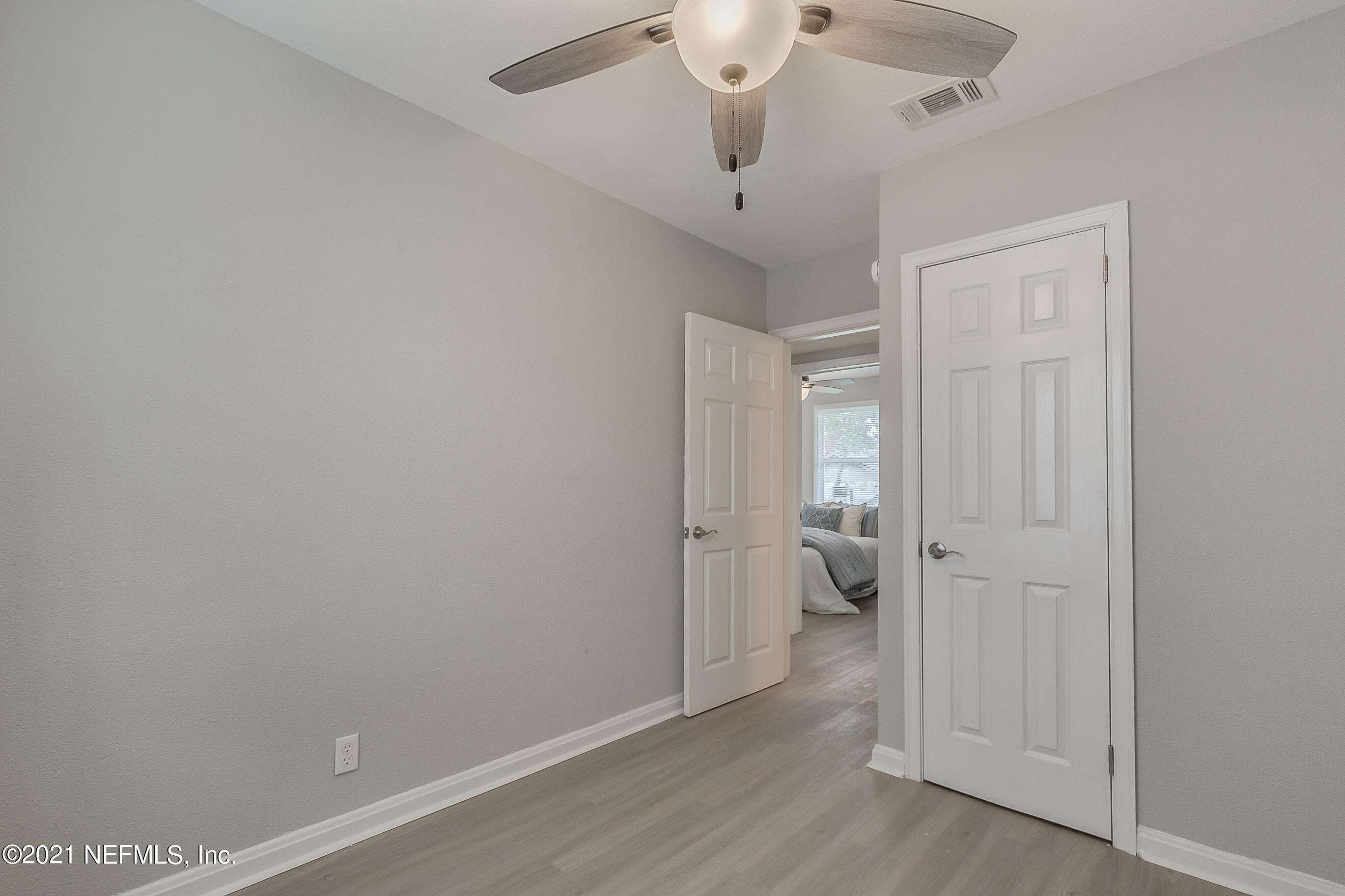 4519 Manchester Road Jacksonville, FL 32210 - Photo 25 of 32 904RealEstatePhotography.com-17